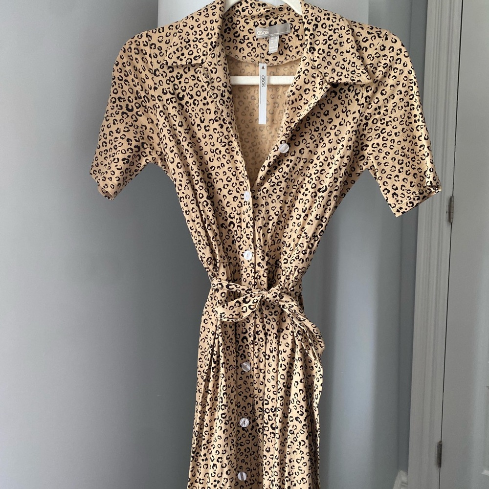 ASOS Leopard Print Collared Maxi Dress - Picture 4 of 5